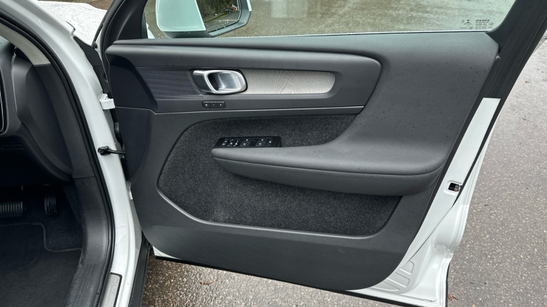 Volvo Xc40 1.5 T3 [163] Inscription 5dr Geartronic Petrol Estate